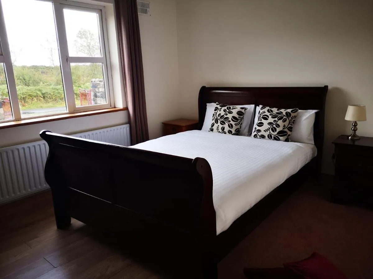 Modern Six Bedroom House Westport Irlanda